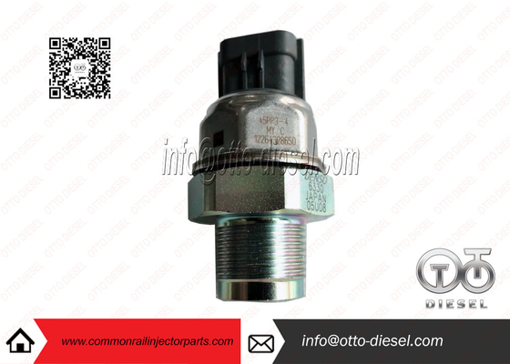 L'injecteur commun en acier de rail partie le capteur de pression de rail du carburant 45PP3-4 pour Nissan Navara